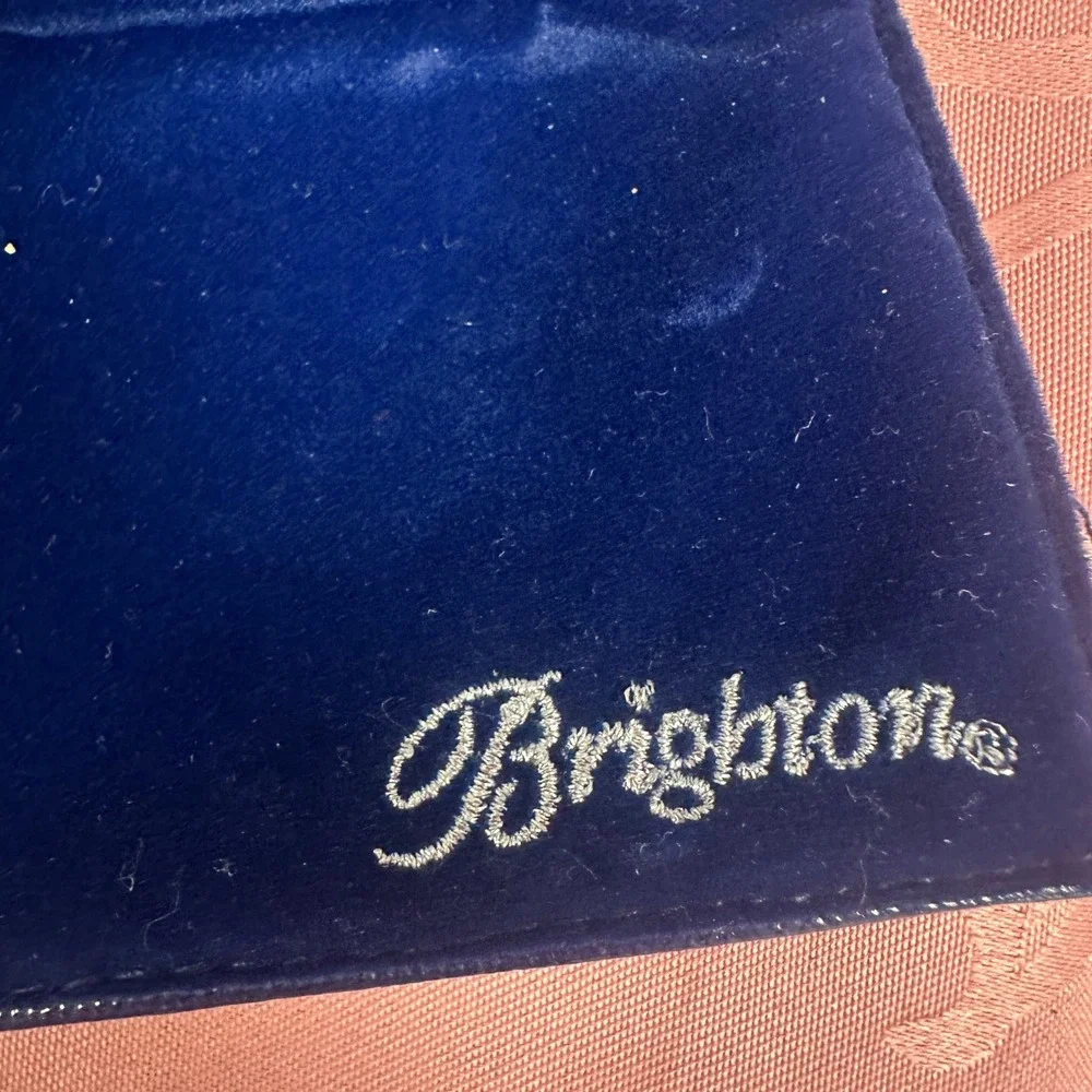 Brighton anchors aweigh